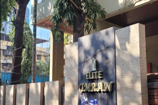 Flat for sale in Elite Simran, Santacruz West