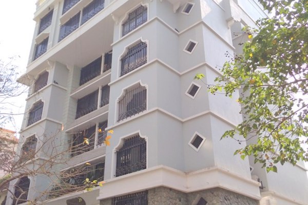 Flat on rent in Genesis, Santacruz West