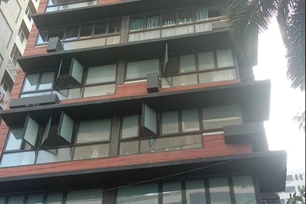Flat on rent in Gurudev Bhavan, Khar West