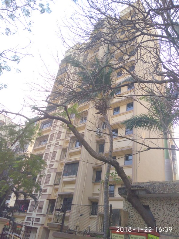 4 BHK Flats for Sale in Retreat II, Santacruz West