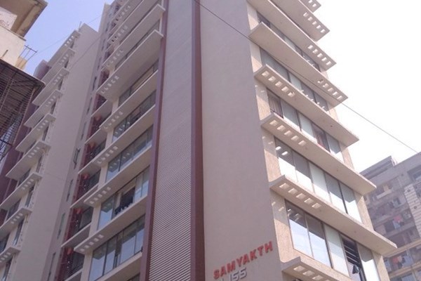 Flat on rent in Samyakth Bliss, Khar West