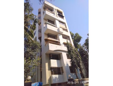 Usha Kiran, Khar West