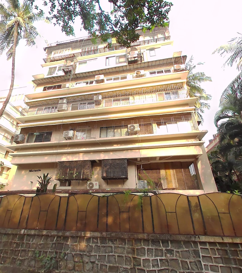 2 - Marinette, Bandra West