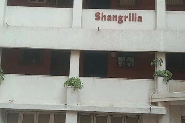 Flat for sale in Shangrila Building, Colaba