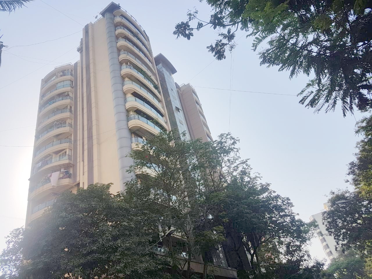 2 BHK Flats on Rent in Juhu Harshal, Juhu