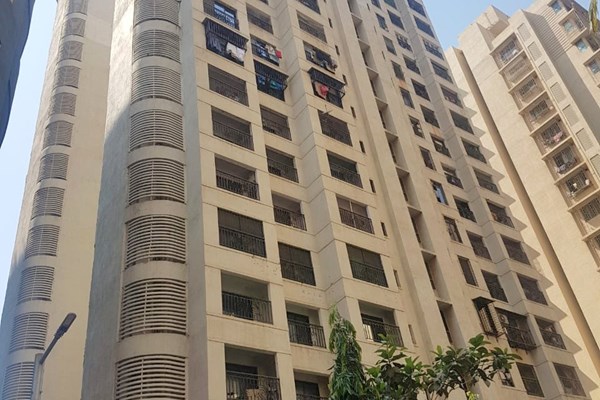 Flat on rent in Ever Top, Andheri West