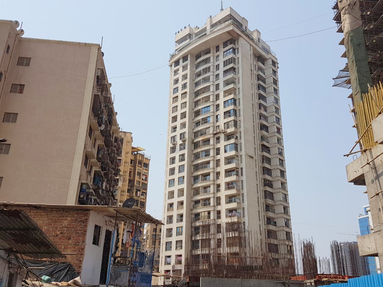 5 BHK Flats on Rent in Smgk Associates Woods, Andheri West
