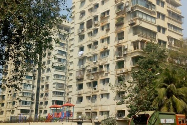 Flat on rent in Paradise, Nepeansea Road
