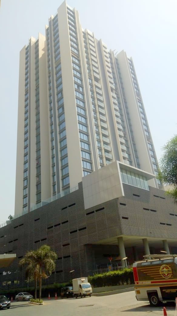 Building - Oberoi Prisma, Andheri East