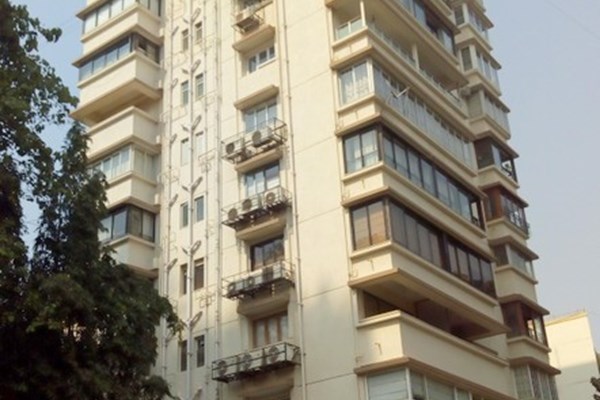 Flat on rent in Acropolis B, Walkeshwar