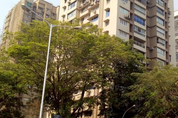Flat on rent in Mehrdad, Cuffe Parade