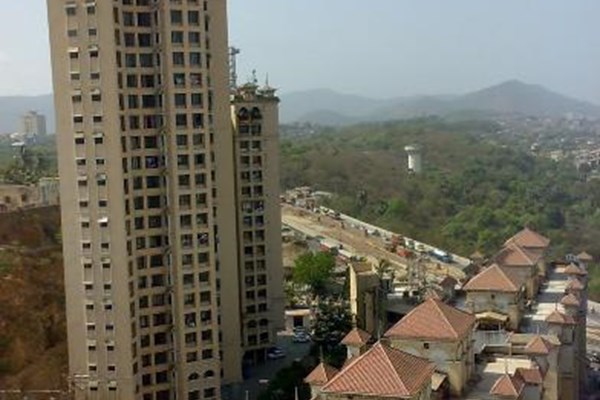 Flat on rent in Suncity Complex, Powai