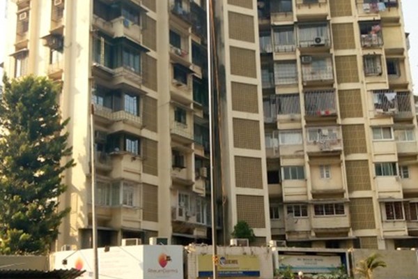 Flat for sale in Silver Apartments, Prabhadevi