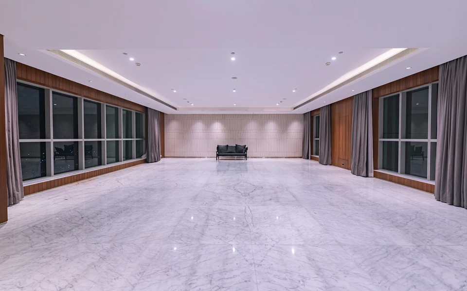 15 - Kalpataru Avana, Parel