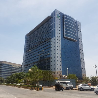 Office on rent in Parinee Crescenzo, Bandra East