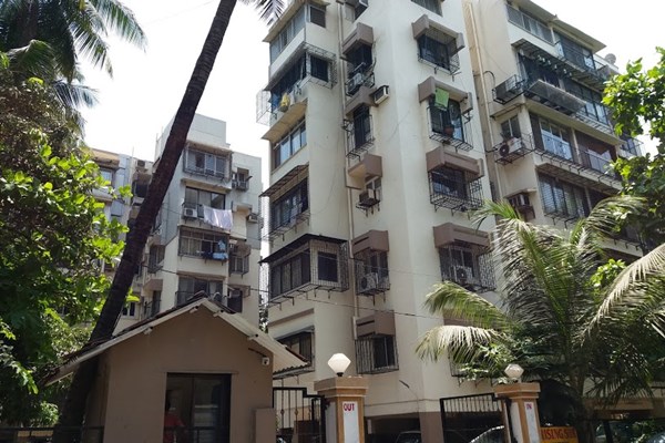 Flat on rent in Rising Sun, Juhu