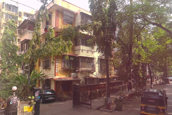 Flat on rent in Sunrise, Andheri West