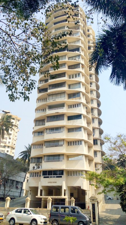 Flat for sale in Lovely Home, Cuffe Parade