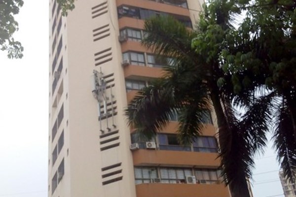 Flat for sale in Glen Eagle, Parel