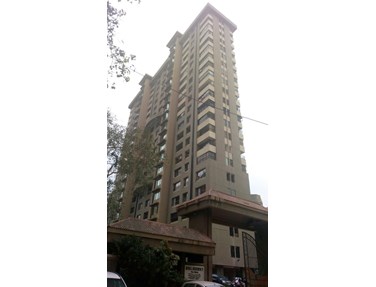 Royal Residency, Parel