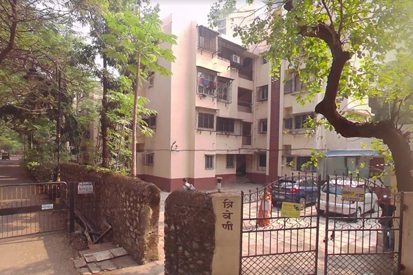 Flat on rent in Triveni, Andheri West