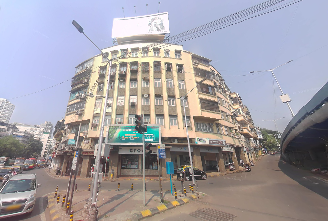 2 BHK Flat on Rent in Kemps Corner - India House