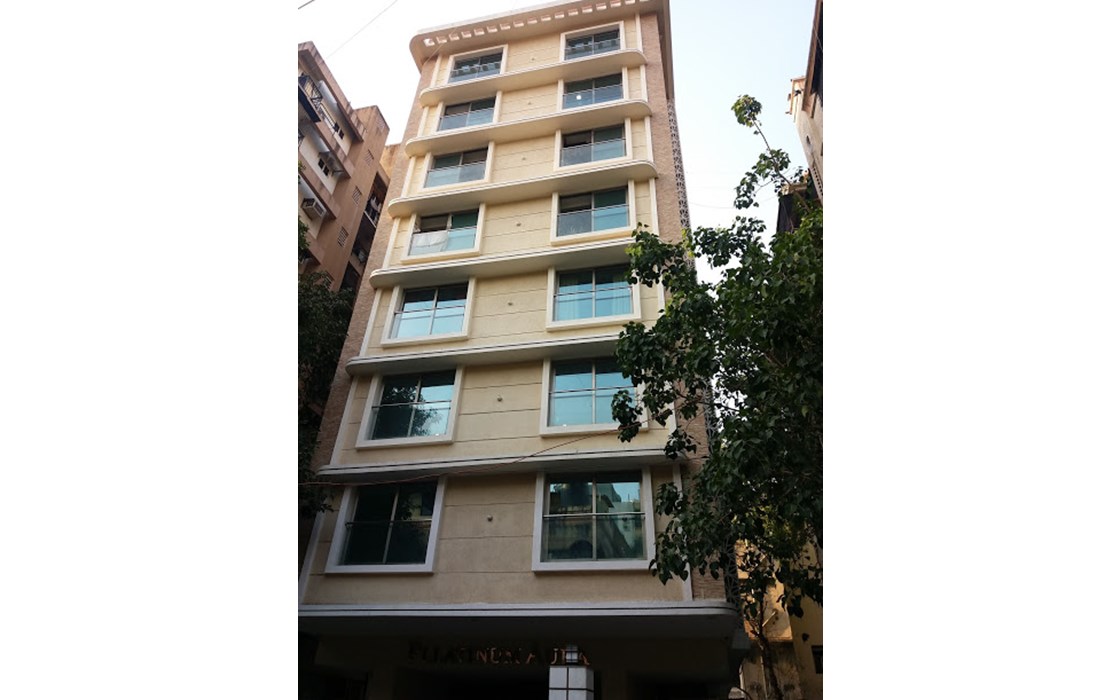 Platinum Aura, Khar West Flats Apartments on Rent, Sale & Lease