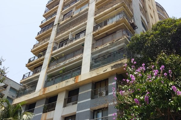 Flat for sale in Hicon Residency, Bandra West