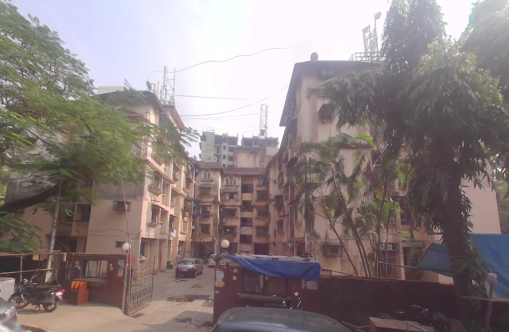 3 BHK Flat for Sale in Andheri West - Park Avenue