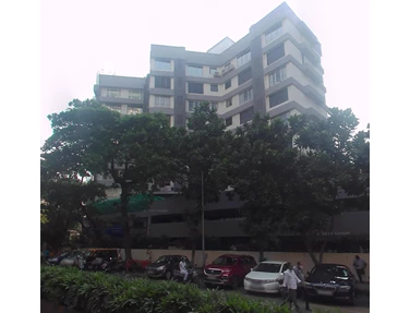 2 - Mazda Apartment, Breach Candy