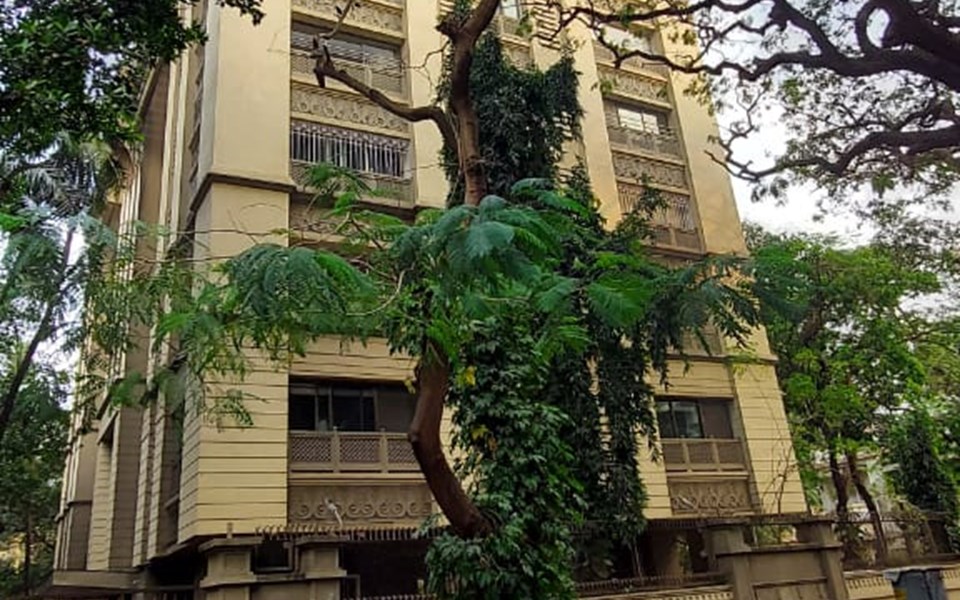 Krishna Baug, Khar West