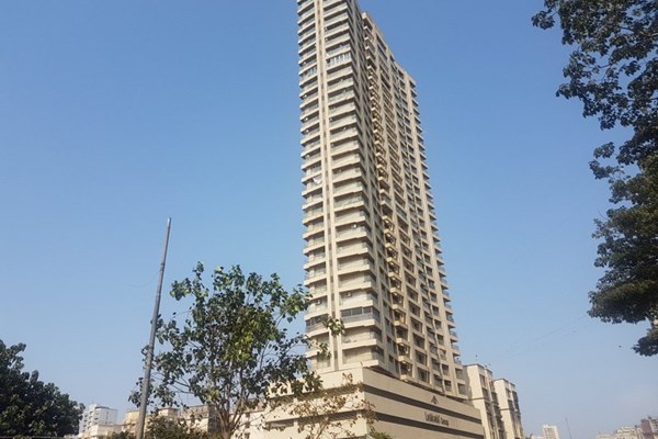 Flat for sale in Lashkaria Green Tower, Andheri West