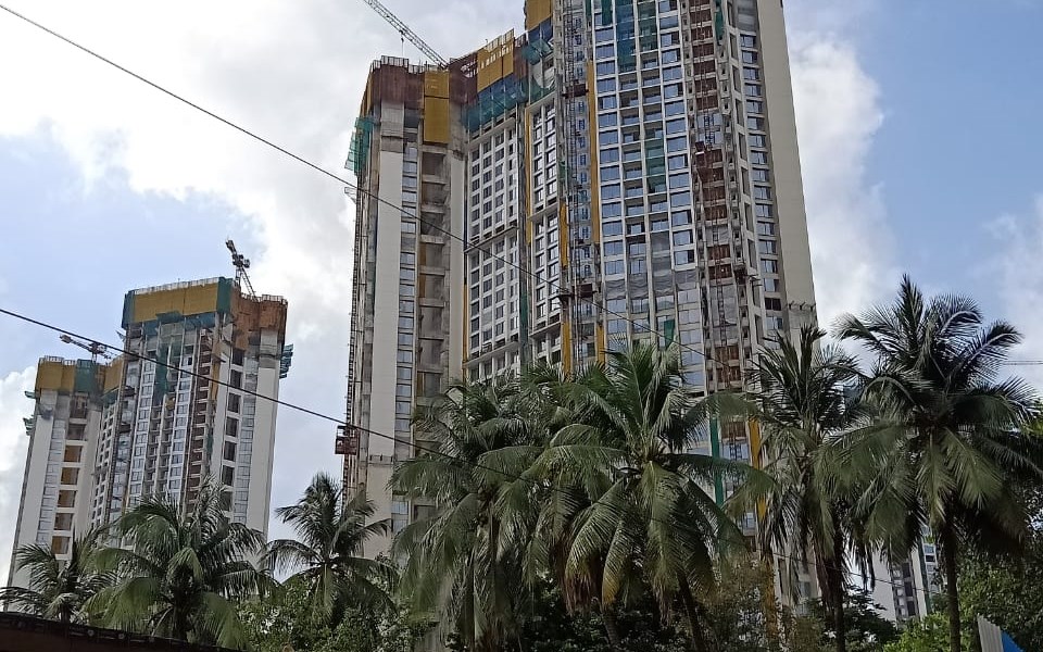 Oberoi Enigma, Mulund West