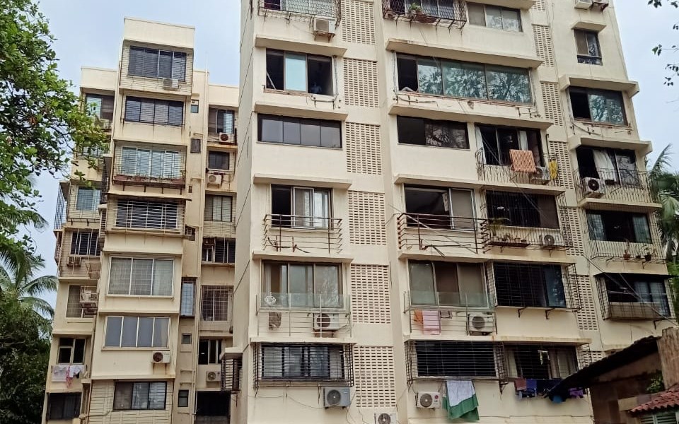 Kings Apartment, Juhu