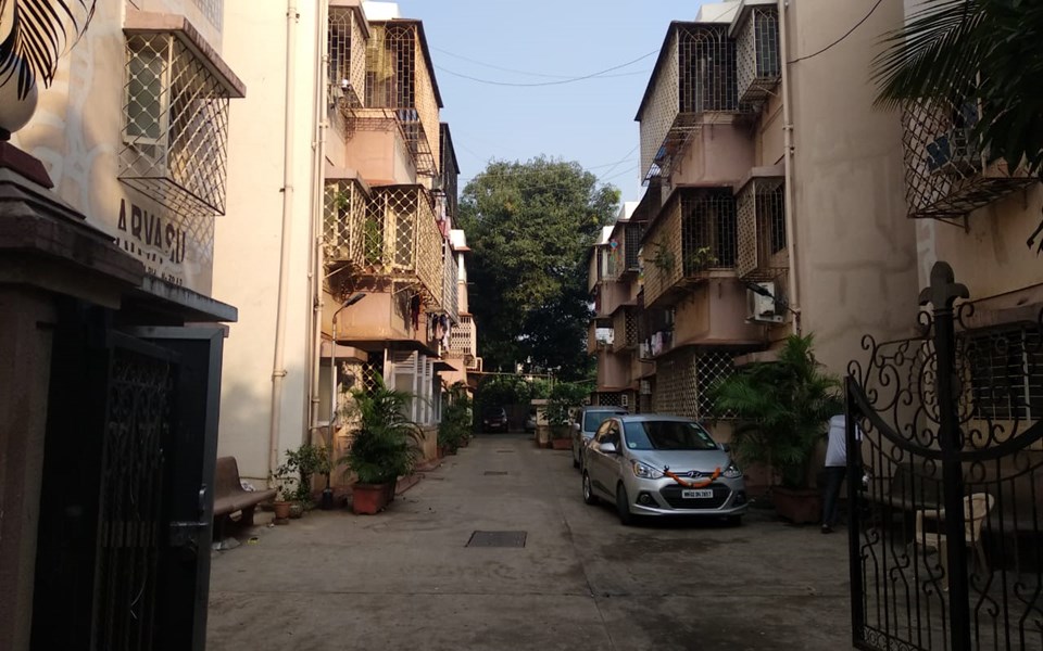 Building - Arvasu, Santacruz West