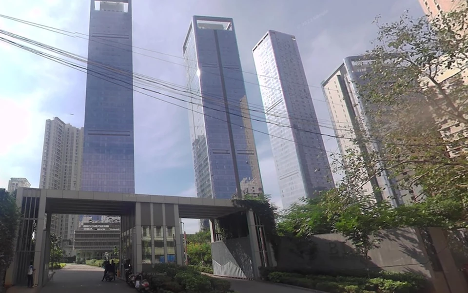 2 - Indiabulls Blu, Worli