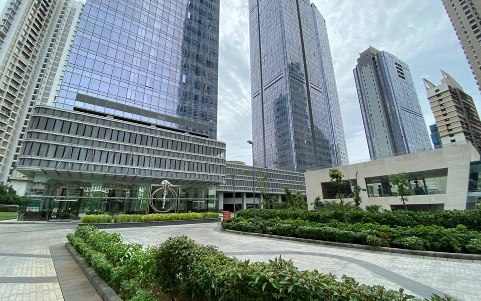 Indiabulls Blu, Worli