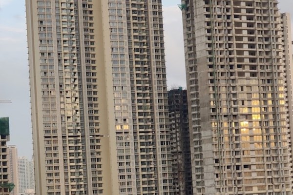 Flat on rent in Sheth Montana, Mulund West