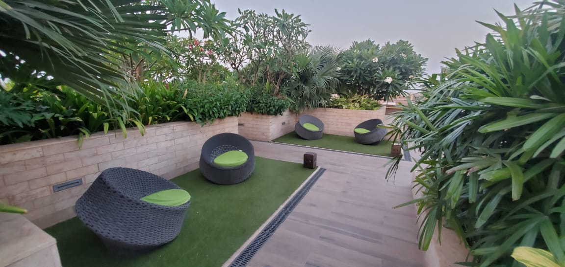 Building15 - Kalpataru Solitaire, Juhu