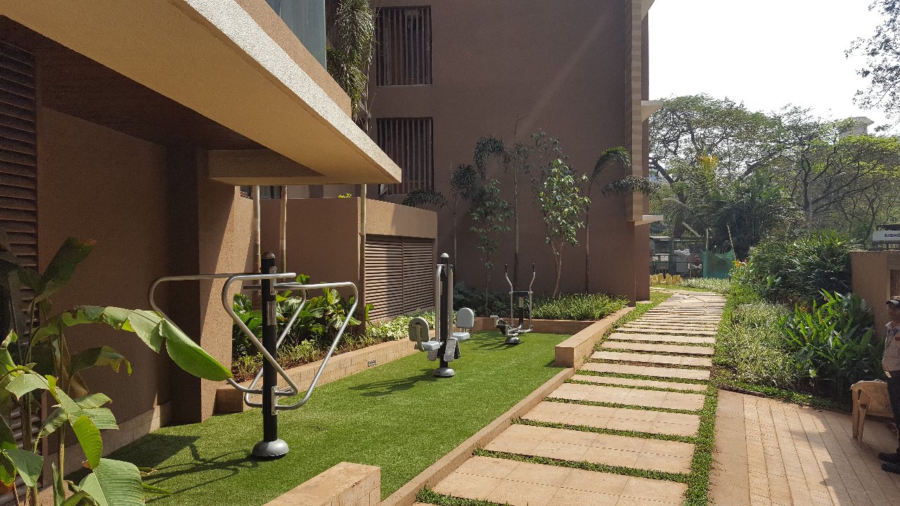 Building28 - Kalpataru Solitaire, Juhu