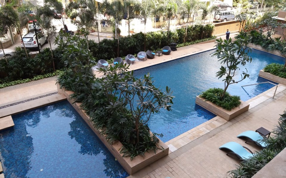 Building30 - Kalpataru Solitaire, Juhu