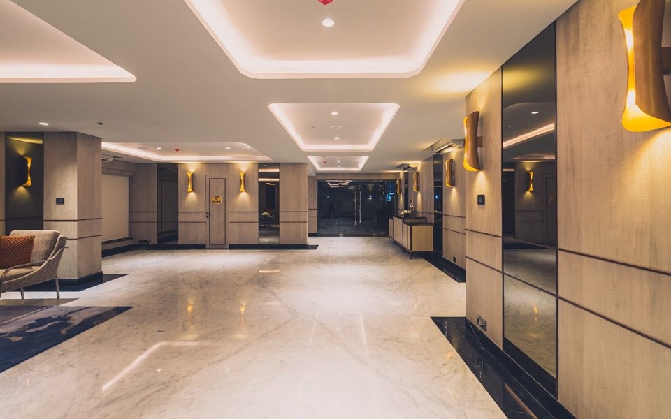 Building34 - Kalpataru Solitaire, Juhu