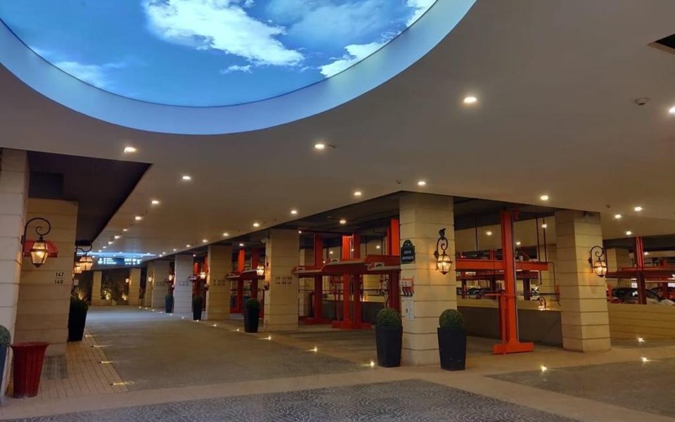 Building7 - Kanakia Paris, Bandra East