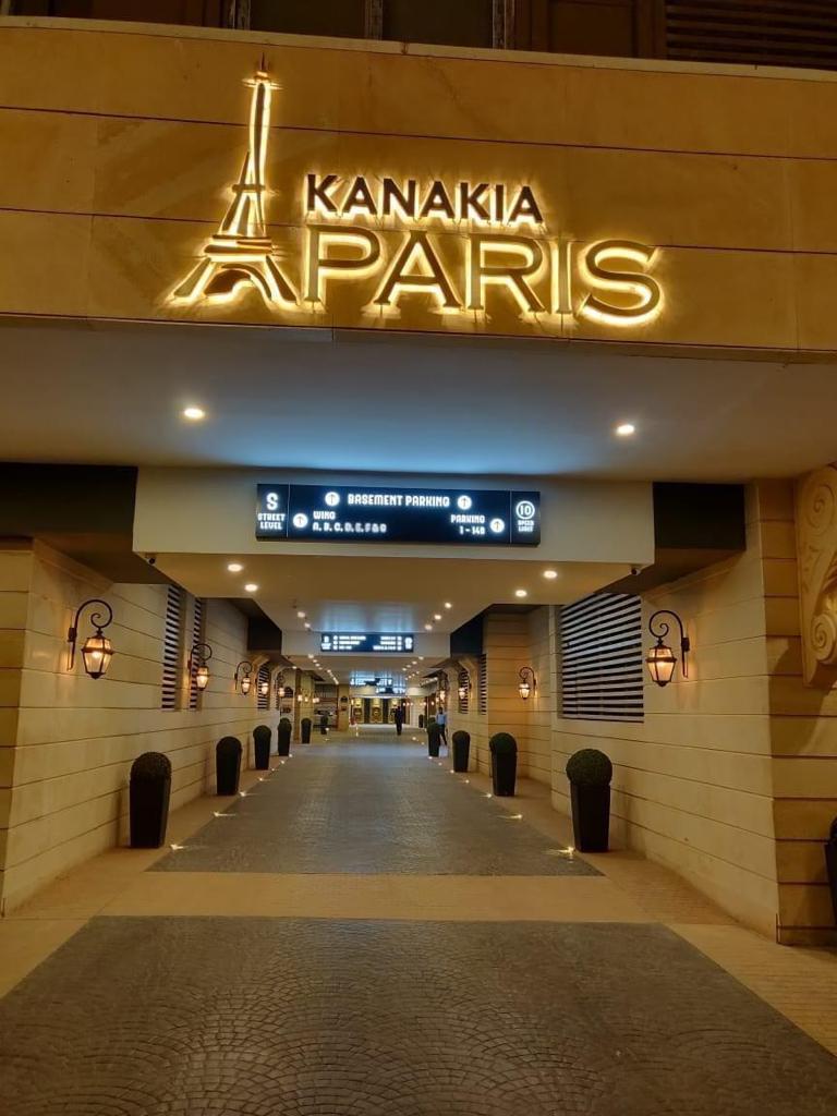 Building9 - Kanakia Paris, Bandra East