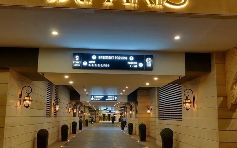 Building9 - Kanakia Paris, Bandra East