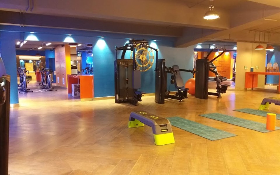 Gymnasium - Kanakia Paris, Bandra East