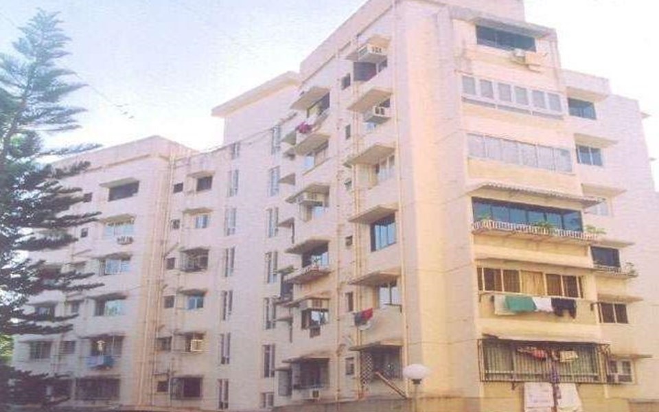 Building - Kalumal Estate, Juhu