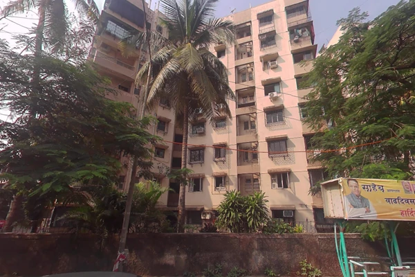 Flat for sale in Deepak Silverene, Bandra West