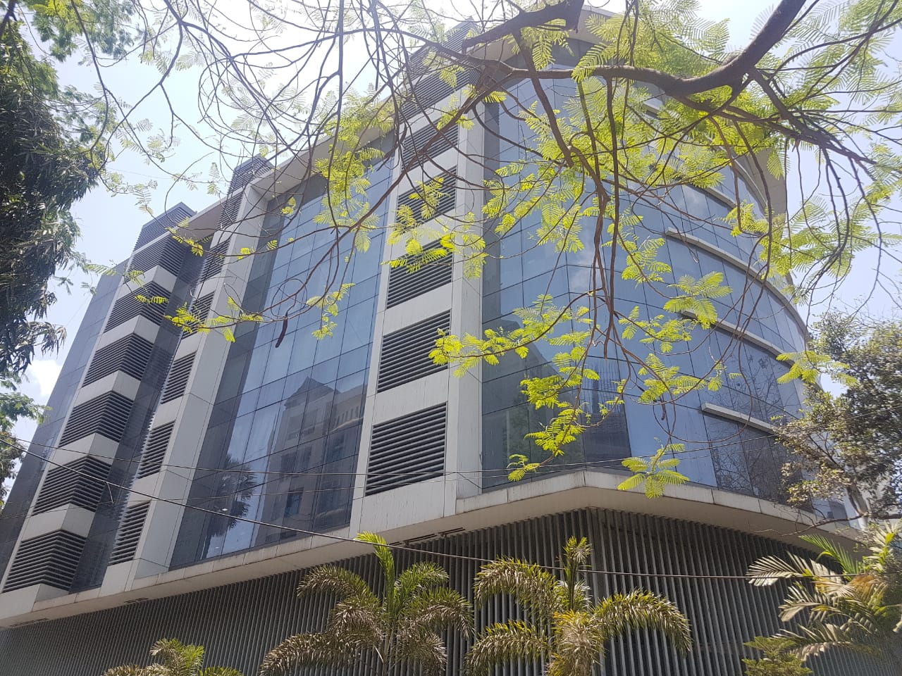 Office on rent in Metro Avenue, Andheri East