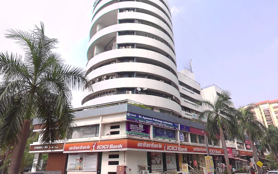 1 - Samarth Vaibhav, Andheri West